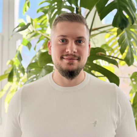 </p>
<h2>Luca Baller</h2>
<p>